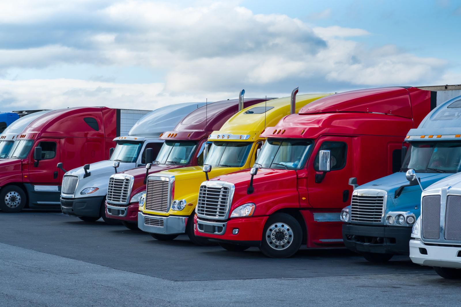 7 Pro Tips to Maximize Efficiency in Freight Shipping Image
